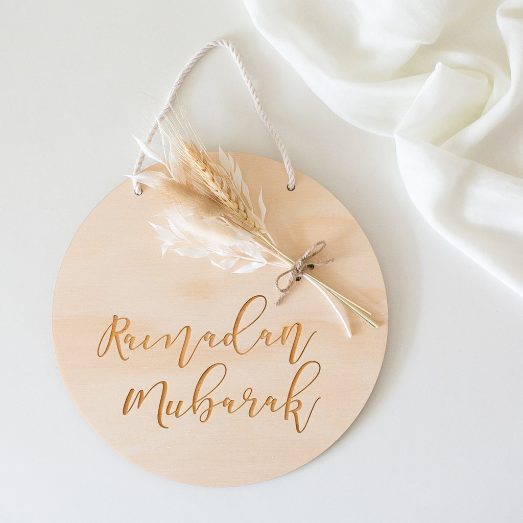 Ramadan Mubarak Floral Plaque